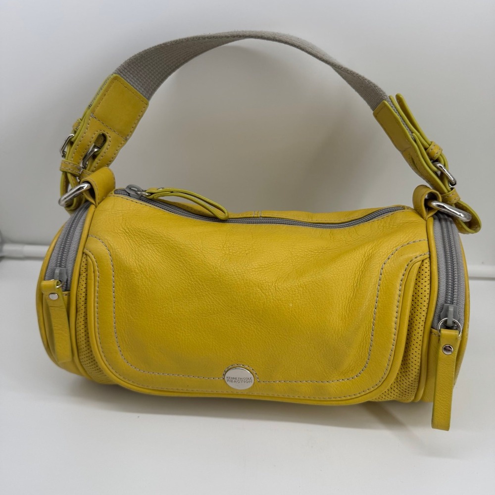 Vintage Kenneth Cole Reaction Mustard Yellow Leather Barrel Shoulder Bag Purse